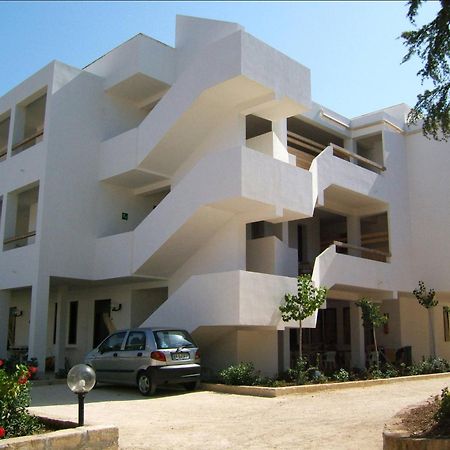 Residence Baia Del Gallo ヴィエステ エクステリア 写真